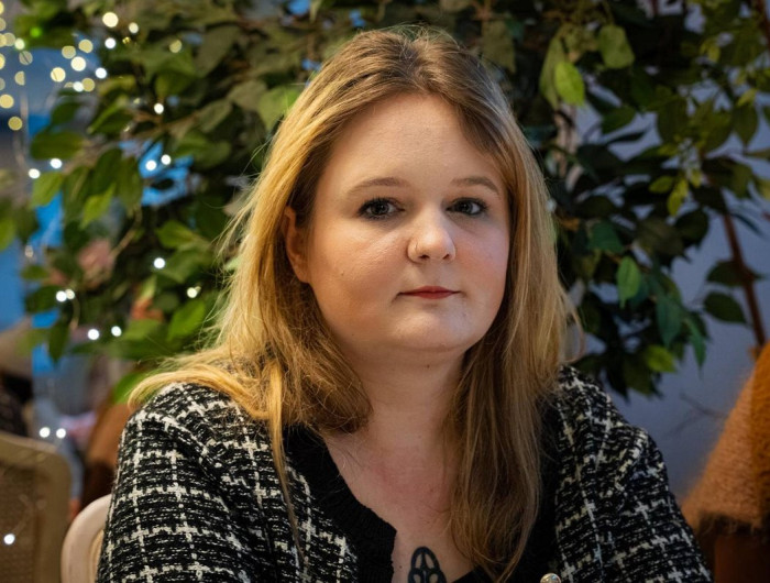 Sākumā nepriecāsies, bet pēc tam novērtēs. Dzejniece Anna Belkovska par līdzcilvēku klātbūtnes nozīmi psihiskās veselības krīzēs
