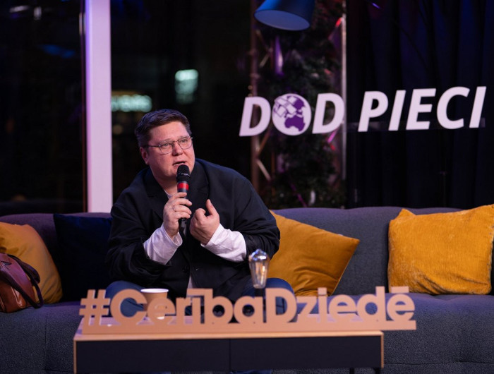 Ieraudzīt iespēju izaicinājumā. Aktiera Mārtiņa Egliena «Dod pieci!» stāsts
